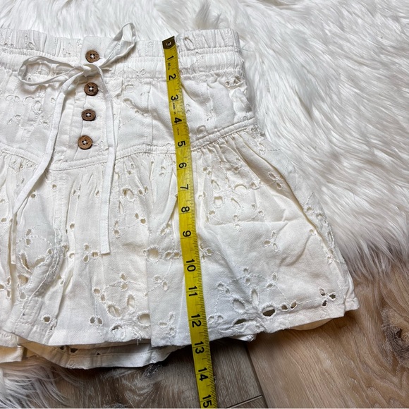 FREE PEOPLE Roselle Eyelet Womens Mini Skirt. Size Small. New With Tags. - Picture 9 of 13